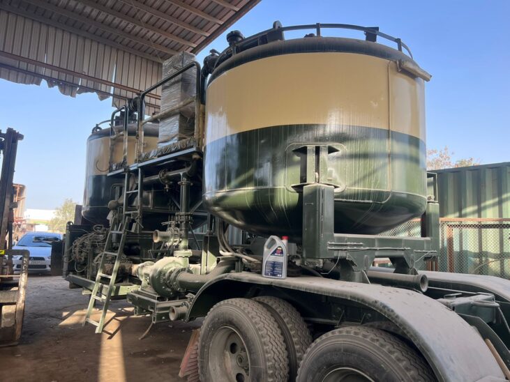 100 BBL BATCH MIXER TRAILER MOUNTED